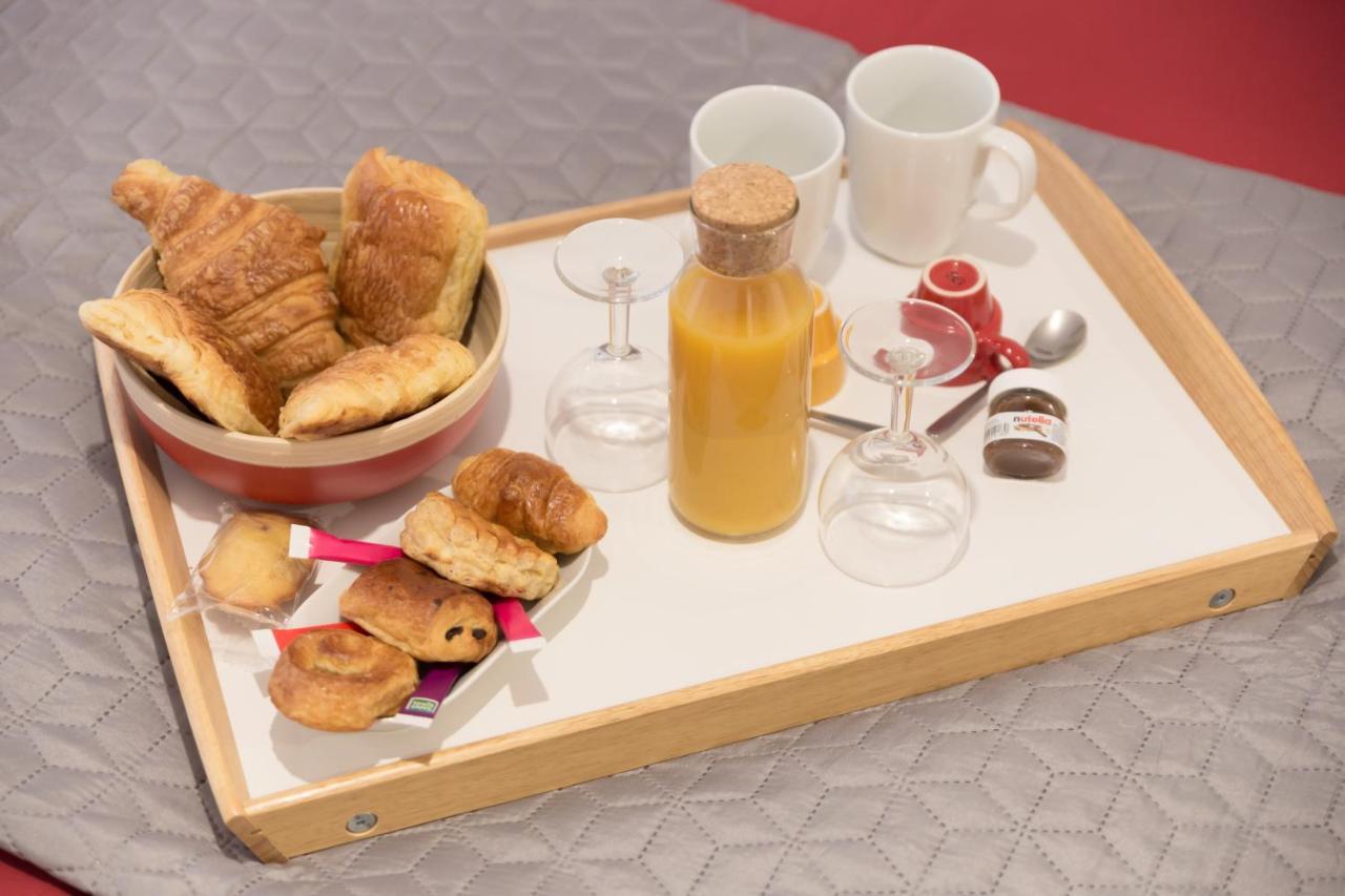 Luxueux Paris - Bagnolet - Les Lilas-Parking Gratuit Buitenkant foto